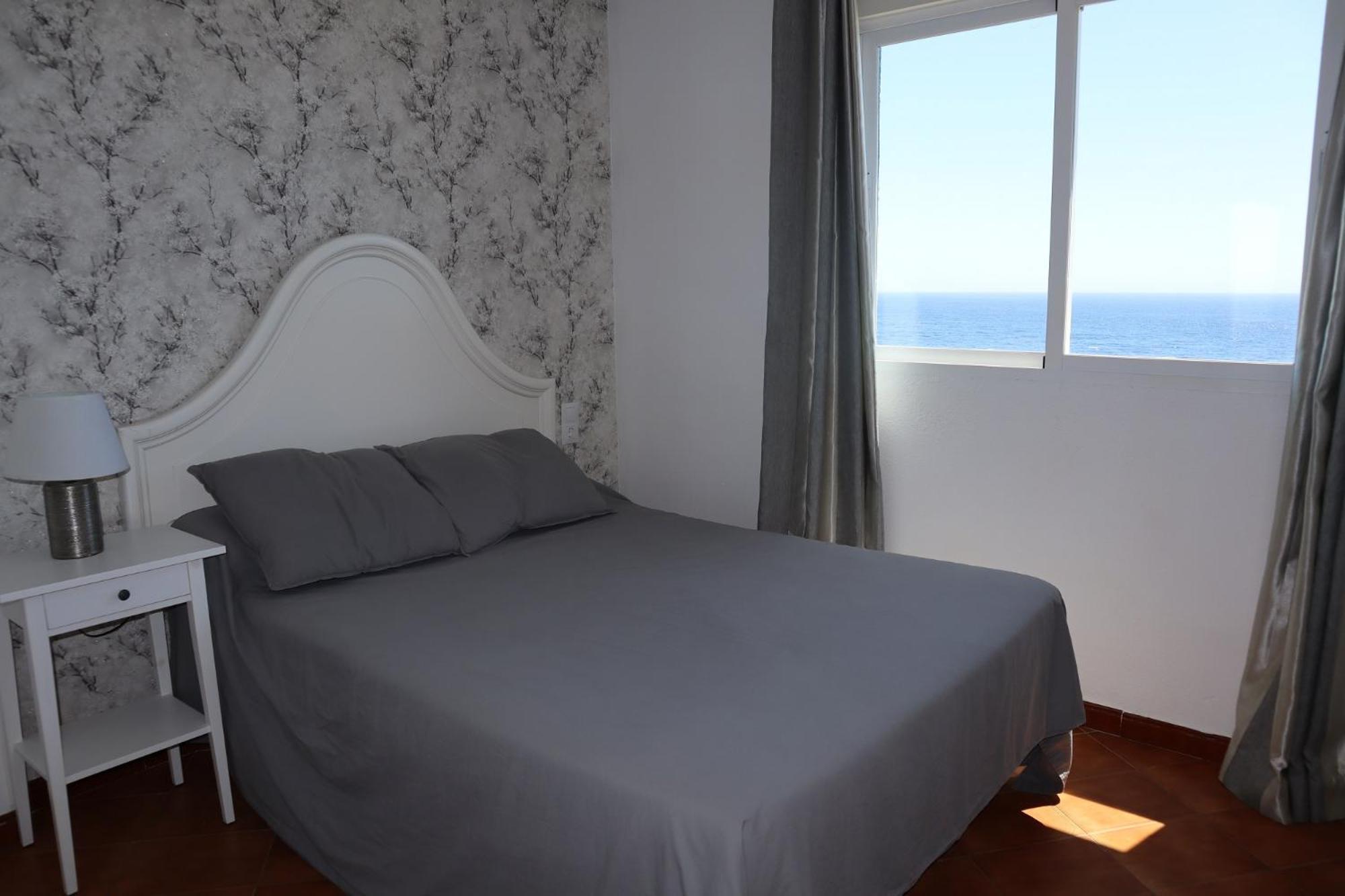 Apartamentos Tao Almuñécar Chambre photo